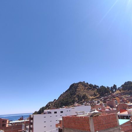 Hostal Sol Y Luna Bed and Breakfast Copacabana  Exteriör bild